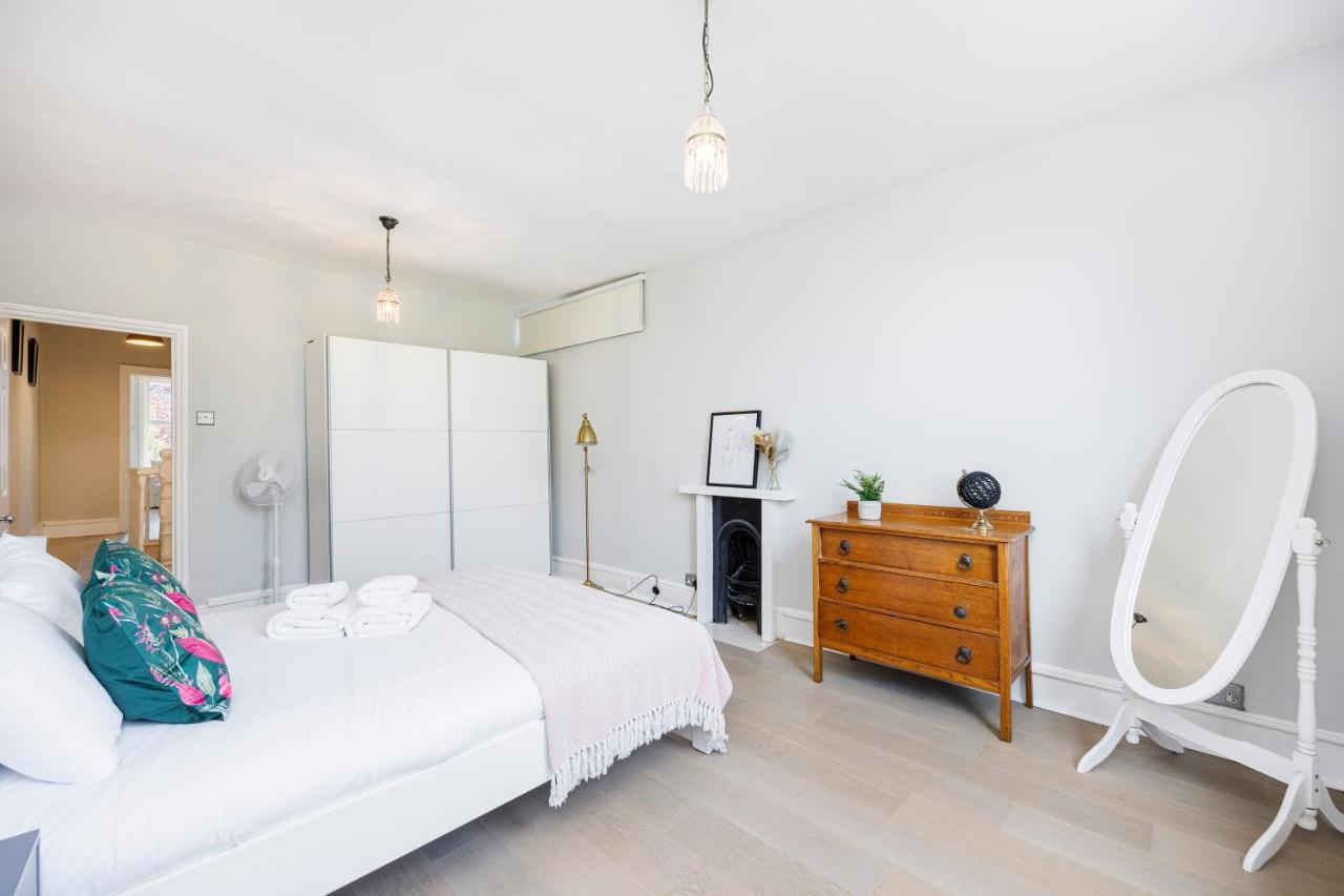 Welcomestay Colliers Wood Two Bed Apartment - Home Away From Home Londyn Zewnętrze zdjęcie